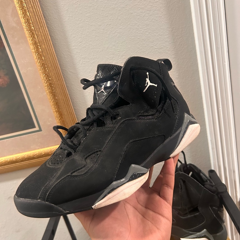 Jordan Men's Black and White Sneakers - Picture 1 of 6